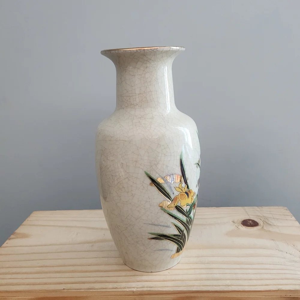 Vintage Japanese Fine Porcelain Vase With Gold Rim, Hummingbird, and Flowers